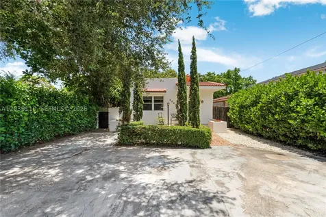 2209 SW 57th Court Miami FL 33155