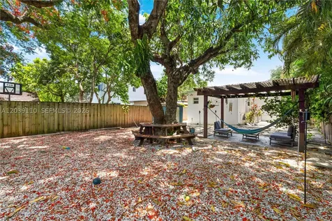 2209 SW 57th Court Miami FL 33155