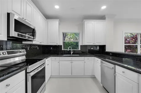 7482 NW 21st Court Pembroke Pines FL 33024