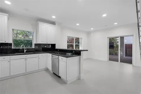 7482 NW 21st Court Pembroke Pines FL 33024