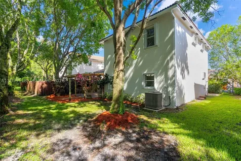 7482 NW 21st Court Pembroke Pines FL 33024