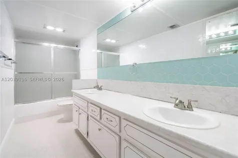 9500 W Bay Harbor Drive Bay Harbor Islands FL 33154