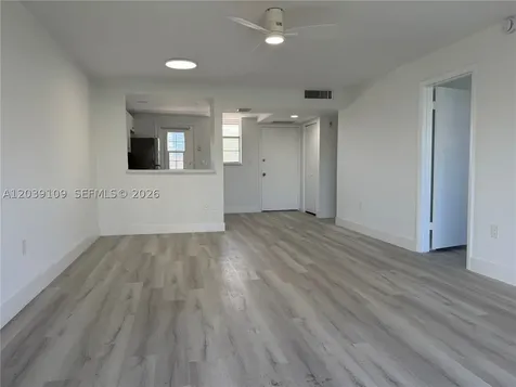 2980 Point East Drive Aventura FL 33160