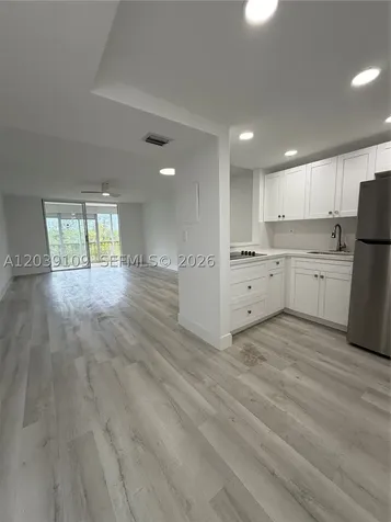 2980 Point East Drive Aventura FL 33160