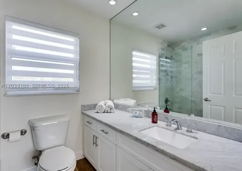 6260 SW 58th Place South Miami FL 33143