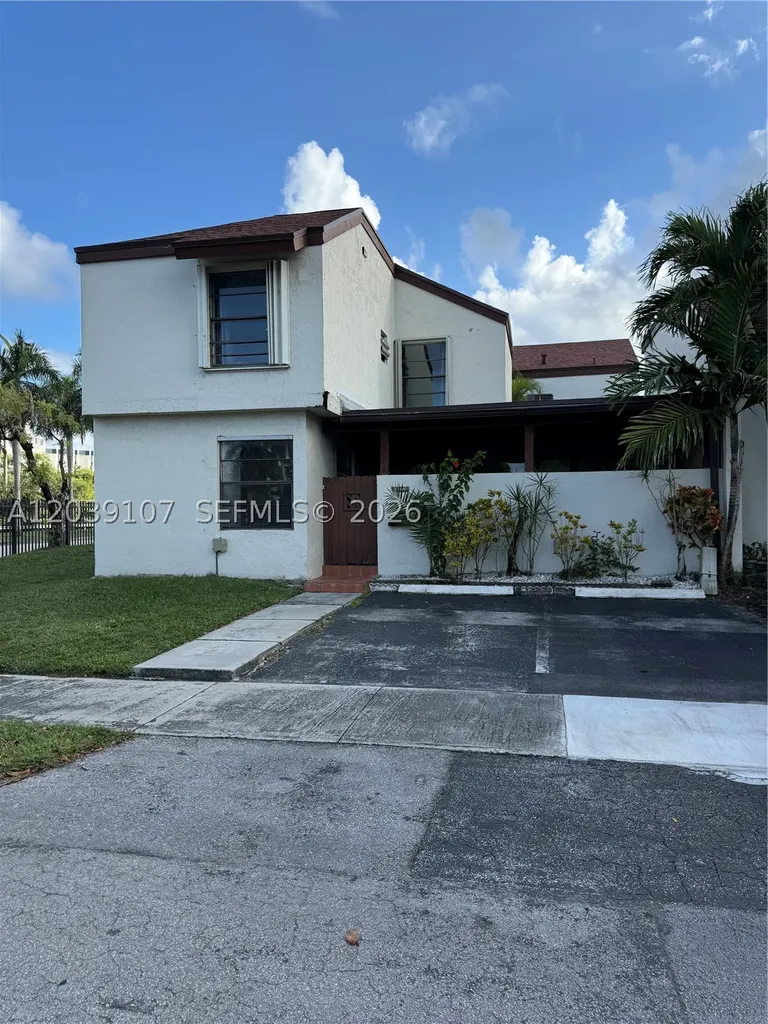9700 NW 6th Lane Miami FL 33172