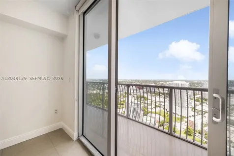 1750 N Bayshore Drive Miami FL 33132