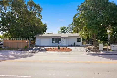 4410 NE 3rd Avenue Deerfield Beach FL 33064
