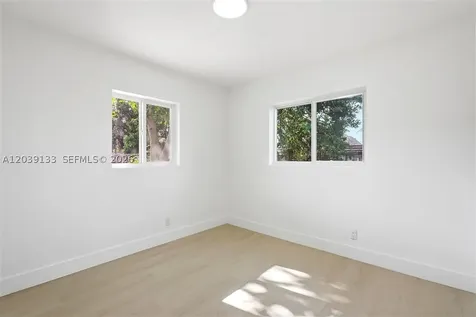 4410 NE 3rd Avenue Deerfield Beach FL 33064