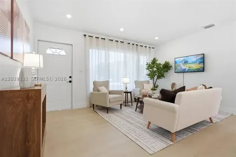 4410 NE 3rd Avenue Deerfield Beach FL 33064