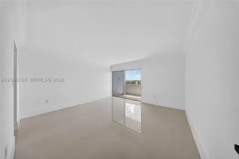 9351 Fontainebleau Boulevard Miami FL 33172