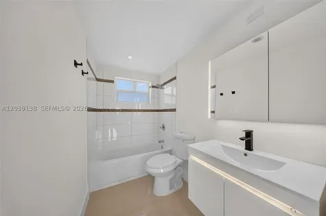 9351 Fontainebleau Boulevard Miami FL 33172