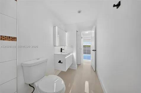 9351 Fontainebleau Boulevard Miami FL 33172