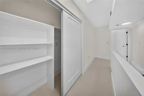 9351 Fontainebleau Boulevard Miami FL 33172