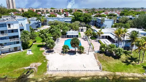 9351 Fontainebleau Boulevard Miami FL 33172