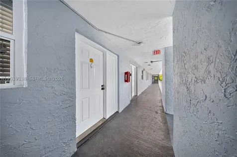 9351 Fontainebleau Boulevard Miami FL 33172