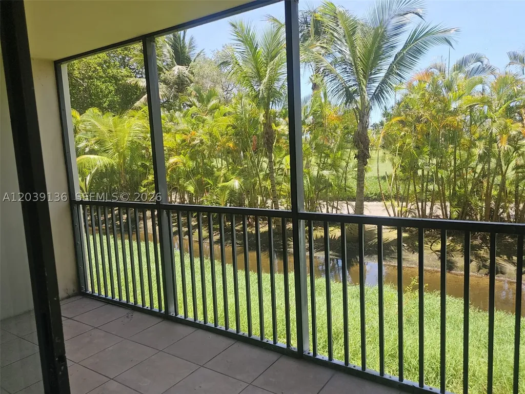 20335 W Country Club Drive Aventura FL 33180