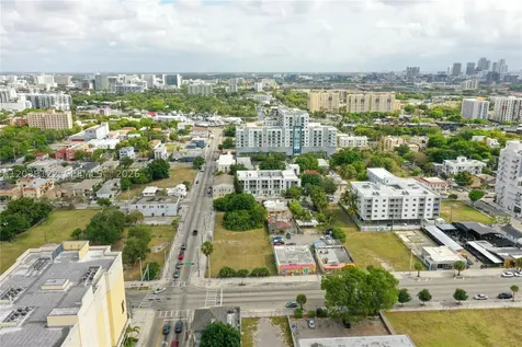 761 NW 1st Street Miami FL 33128