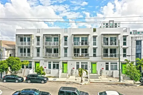761 NW 1st Street Miami FL 33128