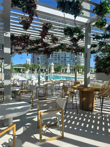 500 Alton Road Miami Beach FL 33139