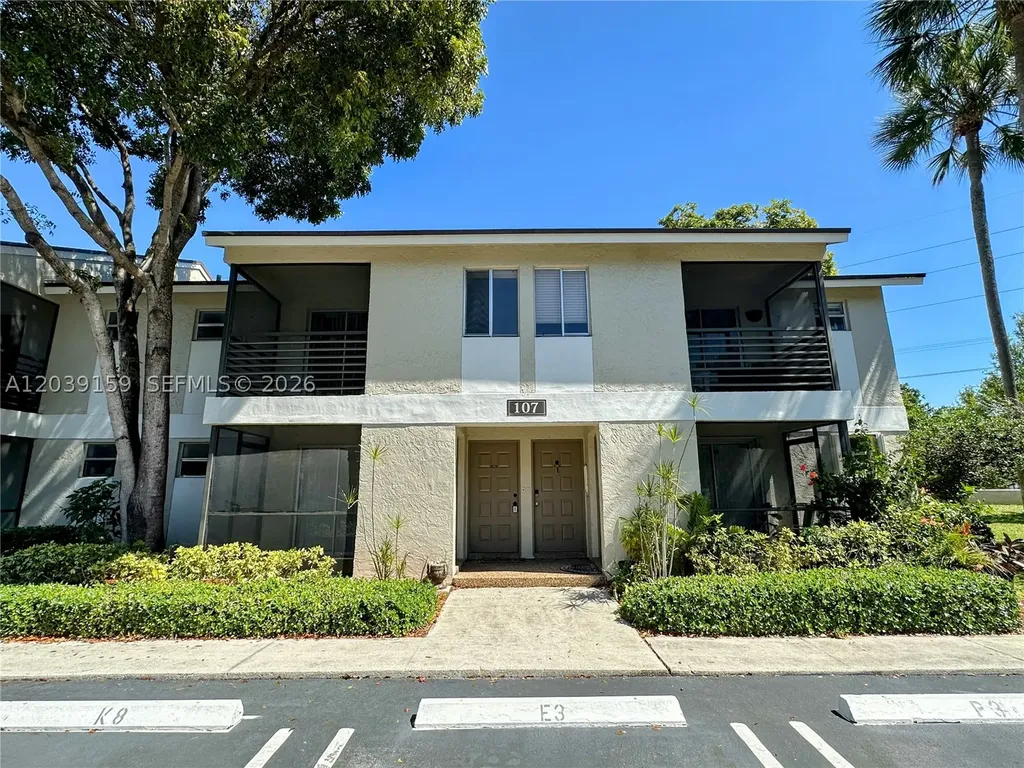 107 Gardens Drive Pompano Beach FL 33069