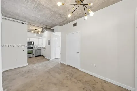 455 NE 25th Street Miami FL 33137