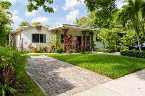 6150 SW 16th Terrace West Miami FL 33155