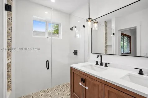 6150 SW 16th Terrace West Miami FL 33155