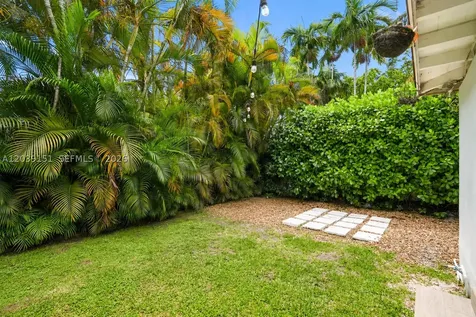 6150 SW 16th Terrace West Miami FL 33155