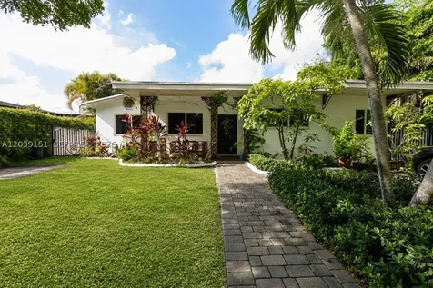 6150 SW 16th Terrace West Miami FL 33155