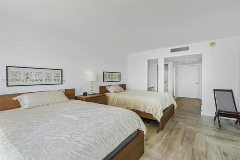11111 Biscayne Boulevard Miami FL 33181