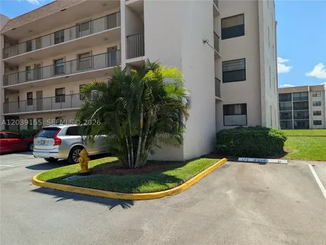 10120 Sunrise Lakes Boulevard Sunrise FL 33322