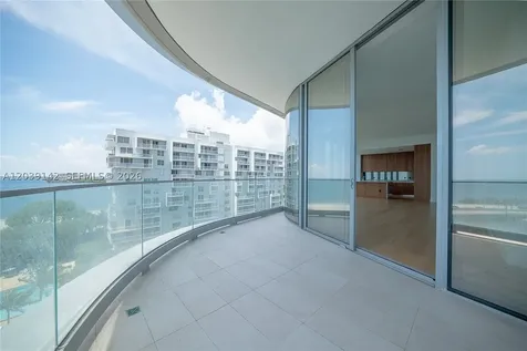 175 SE 25th Road Miami FL 33129