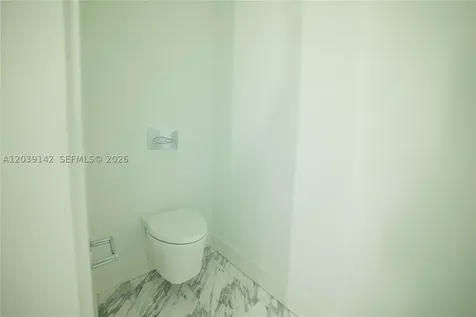 175 SE 25th Road Miami FL 33129