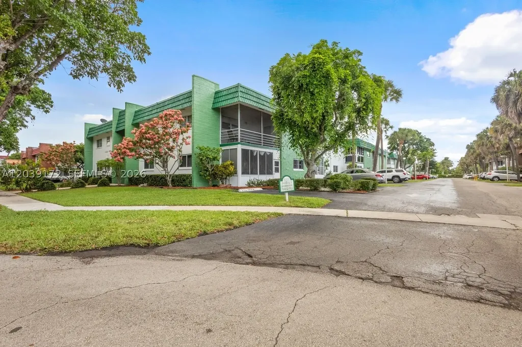 2271 NW 48th Terrace Lauderhill FL 33313
