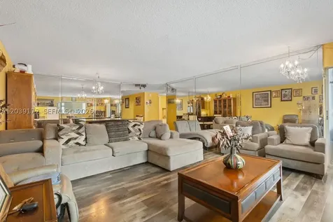 2271 NW 48th Terrace Lauderhill FL 33313