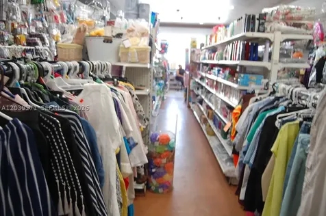 1900 E 4th Avenue Hialeah FL 33010