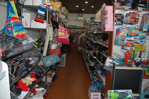 1900 E 4th Avenue Hialeah FL 33010