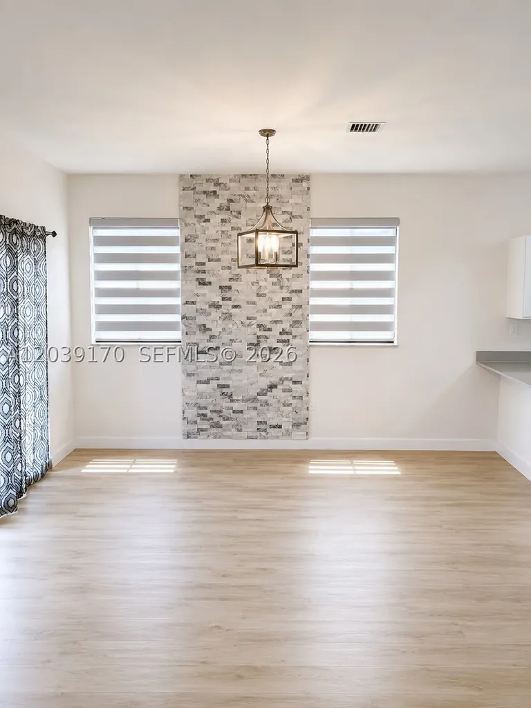 15560 SW 136th Street Miami FL 33196