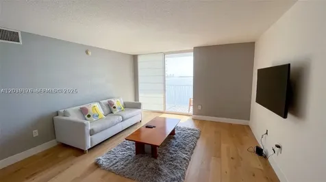 1200 Brickell Bay Drive Miami FL 33131