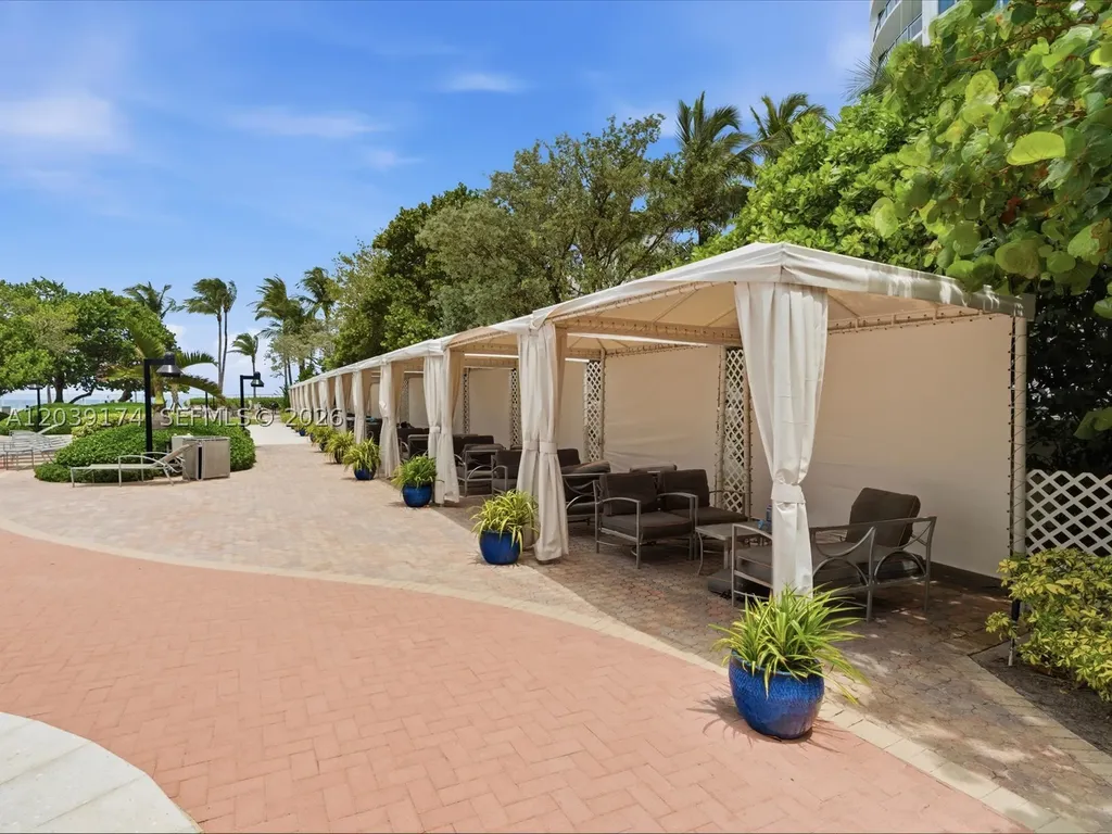 3000 S Ocean Drive Hollywood FL 33019