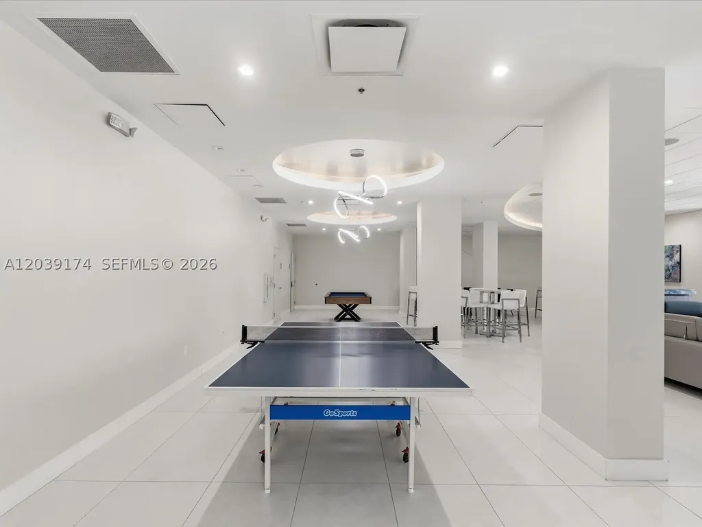 3000 S Ocean Drive Hollywood FL 33019