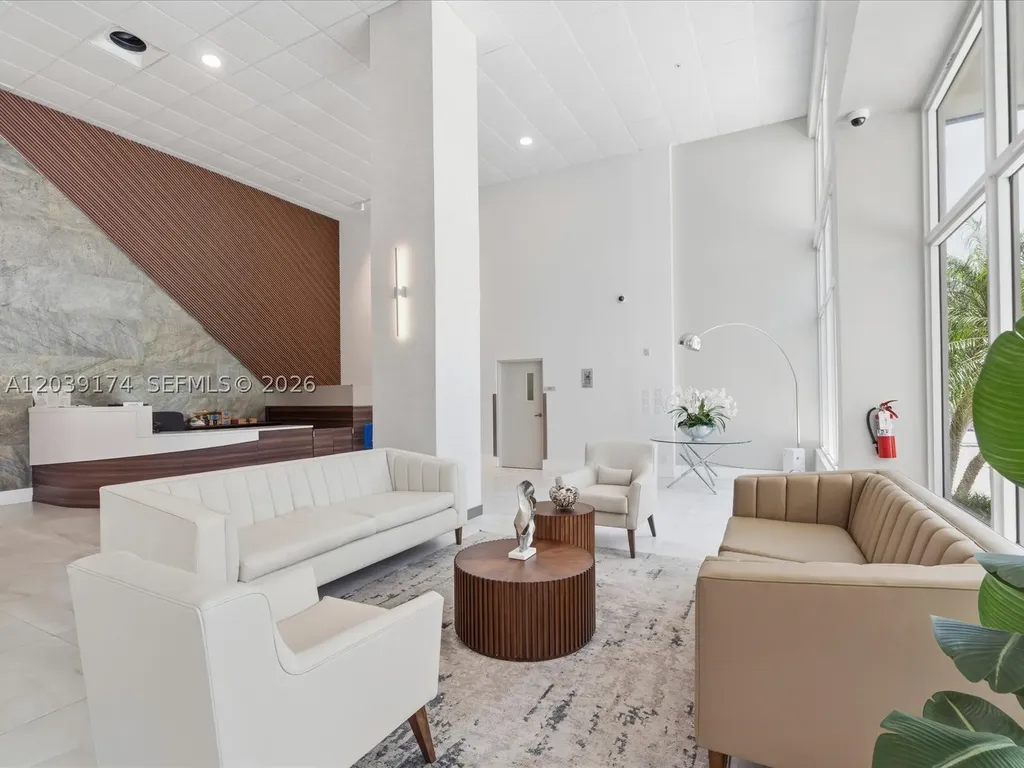 3000 S Ocean Drive Hollywood FL 33019