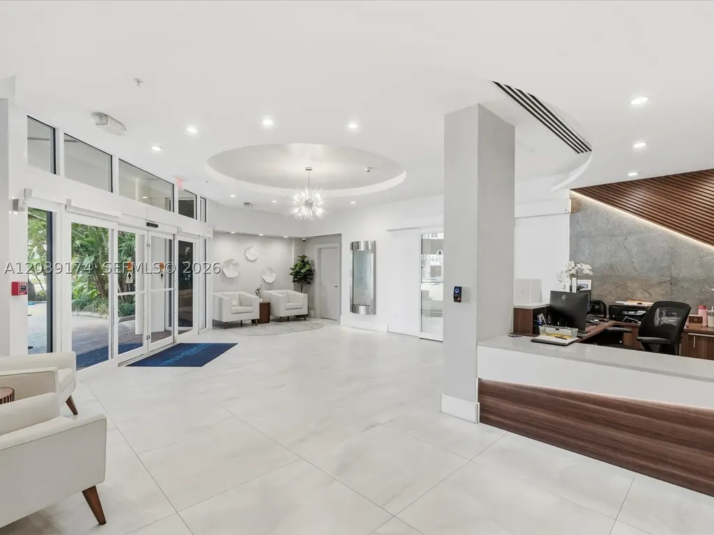 3000 S Ocean Drive Hollywood FL 33019
