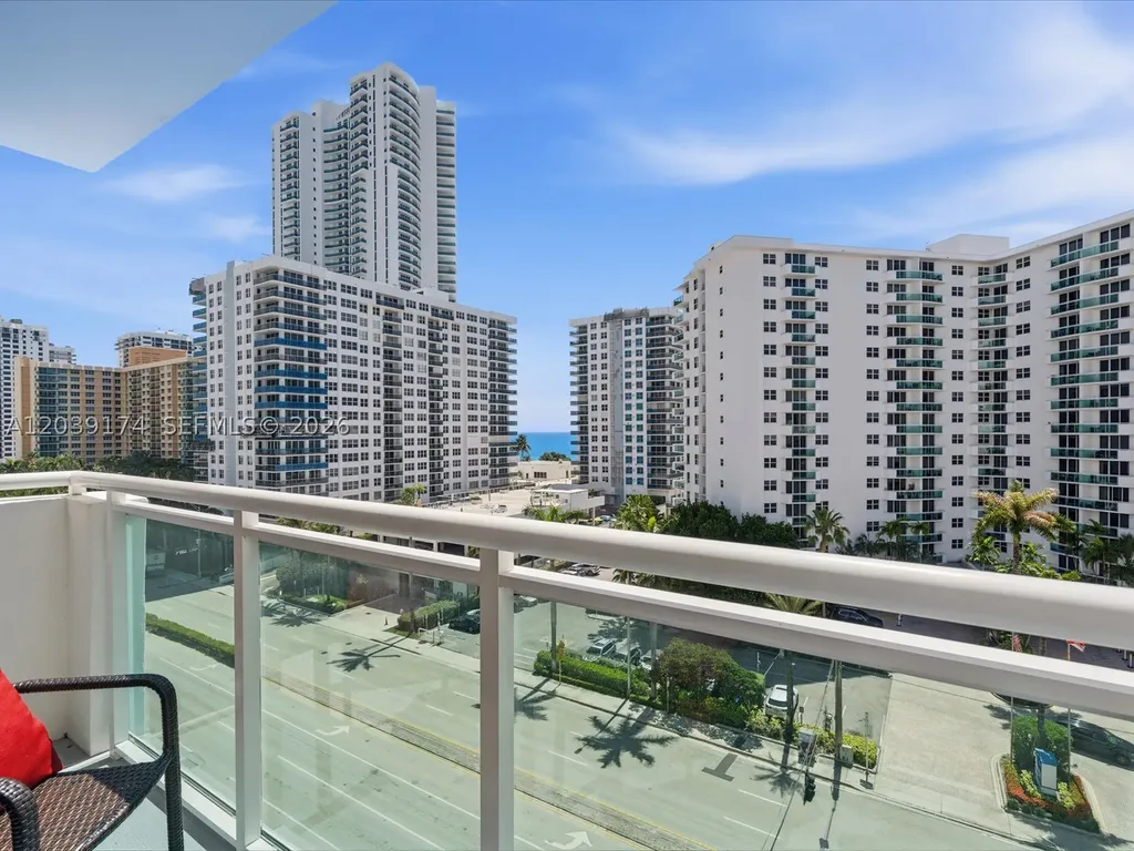 3000 S Ocean Drive Hollywood FL 33019