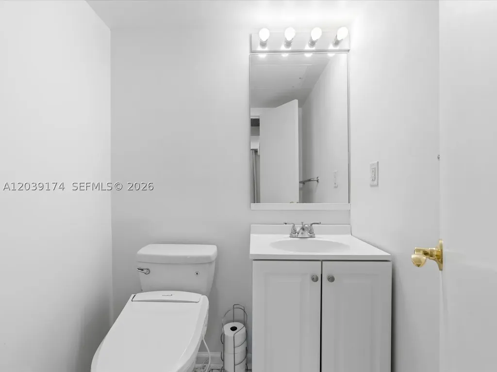 3000 S Ocean Drive Hollywood FL 33019