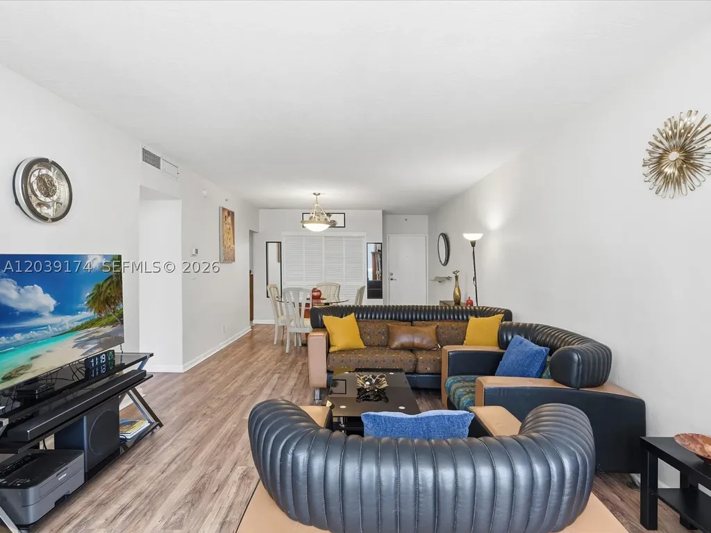 3000 S Ocean Drive Hollywood FL 33019