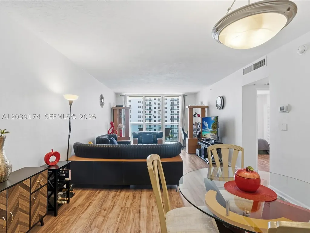 3000 S Ocean Drive Hollywood FL 33019