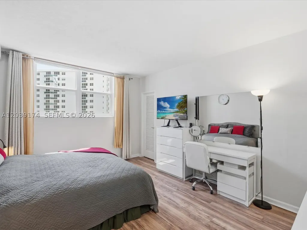 3000 S Ocean Drive Hollywood FL 33019