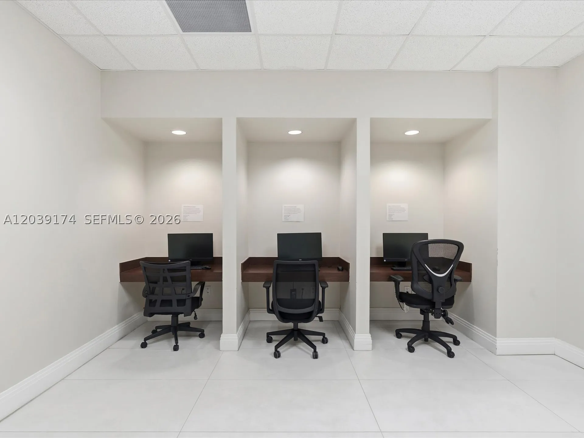 3000 S Ocean Drive Hollywood FL 33019